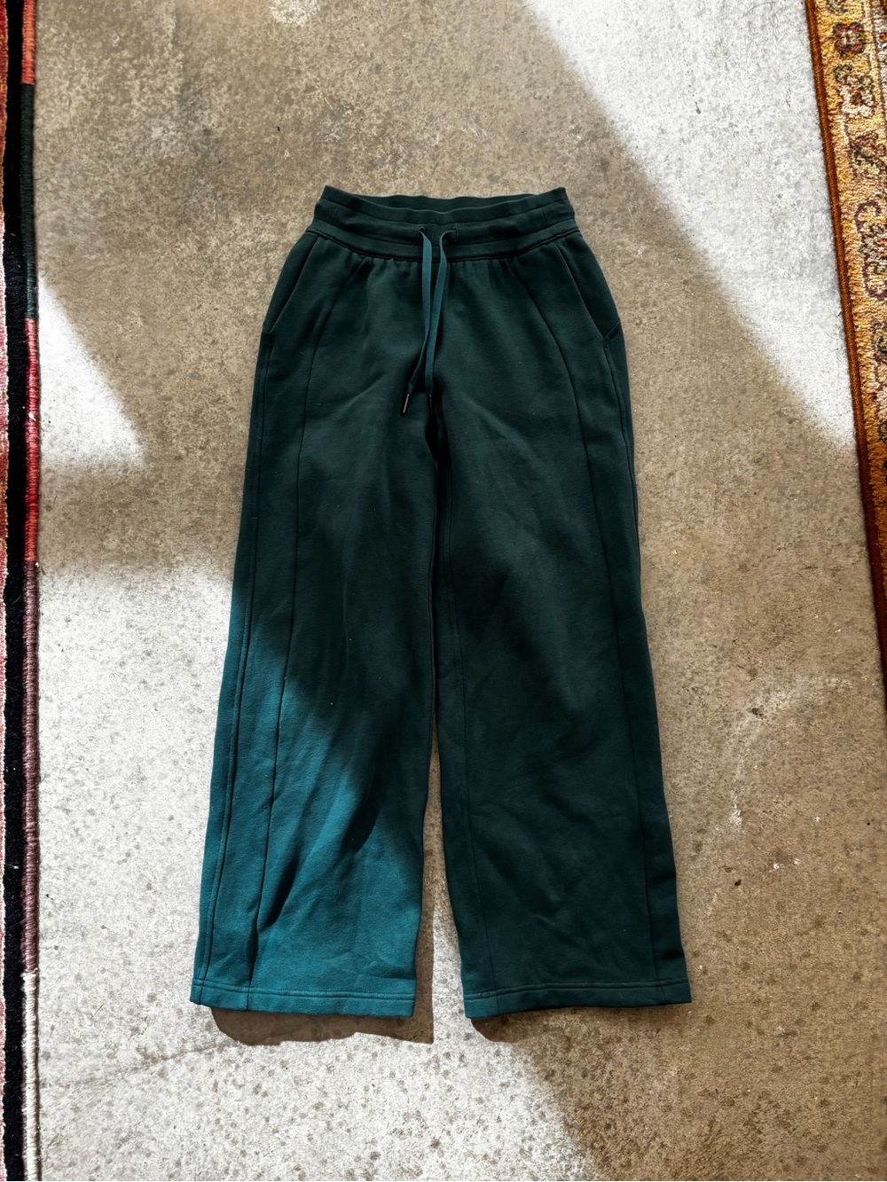 Lululemon Scuba Wide Leg XXS SHORT